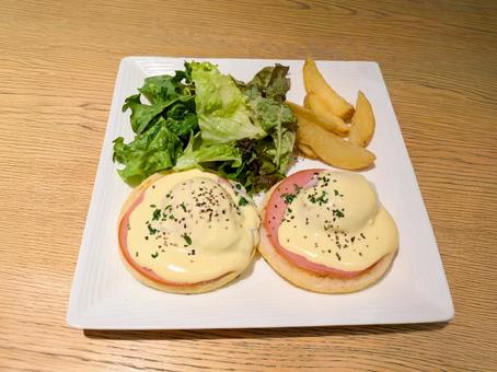 エッグベネディクト エッグベネディクト,卵,イングリッシュマフィンの写真素材