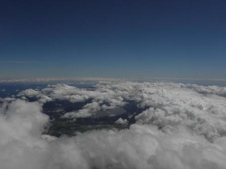 雲の上の写真