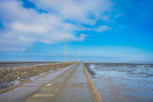 熊本県　宇土市　長部田海床路の風景 長部田海床路,宇土,海中道路の写真素材
