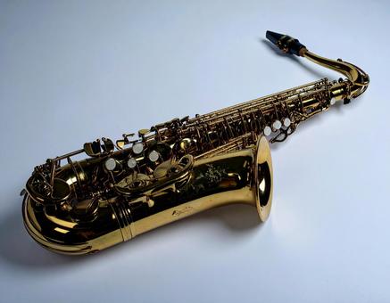 バリトンサックス 楽器 音楽 金管楽器 バリトンサックス 楽器 音楽 金管楽器の写真