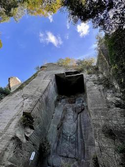 鋸山の百尺観音 鋸山,観光,見どころの写真素材