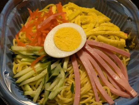 Supermarket cold Chinese noodles, JPG Supermarket cold Chinese noodles, JPG