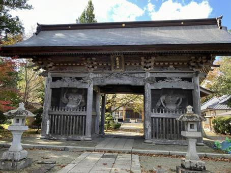 遠野の常堅寺の山門（カッパ淵） 常堅寺,遠野,遠野市の写真素材