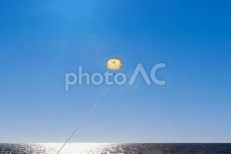 パラセイリング パラセイリング,マリンスポーツ,海の写真素材