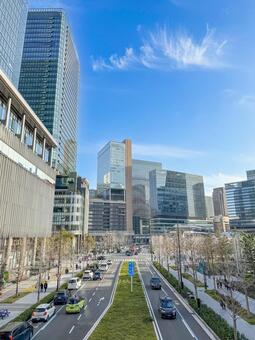 梅田の景色 ビル,高層ビル,オフィスビルの写真素材