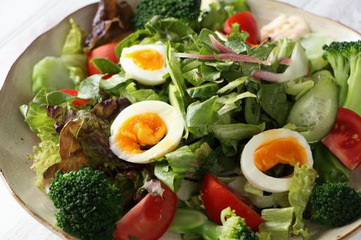 Broccoli and boiled egg salad Broccoli and boiled egg salad
