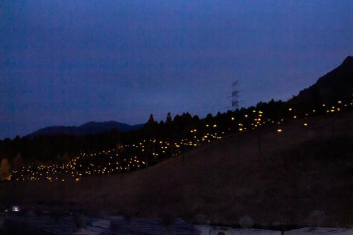 冬ほたる 夜景,ミステリー,夜道の写真素材