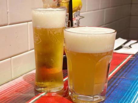 ビール ビール ビール,生ビール,クラフトビールの写真素材