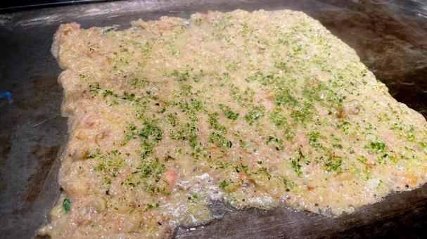 ねぎチーズ明太子のもんじゃ焼き ねぎチーズ明太子のもんじゃ焼き もんじゃ焼き,明太子,チーズの写真素材