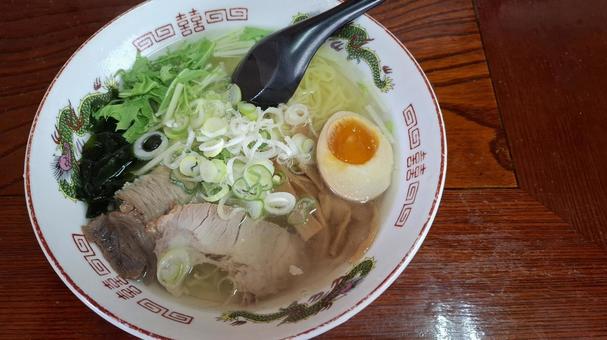 ラーメン ラーメン ラーメン,塩ラーメン,醤油の写真素材