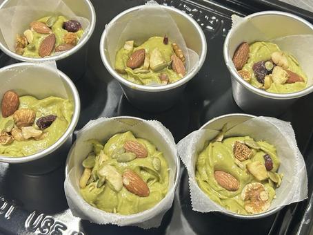 ドライフルーツのパウンドケーキ　焼く前 パウンドケーキ,ドライフルーツ,ケーキの写真素材