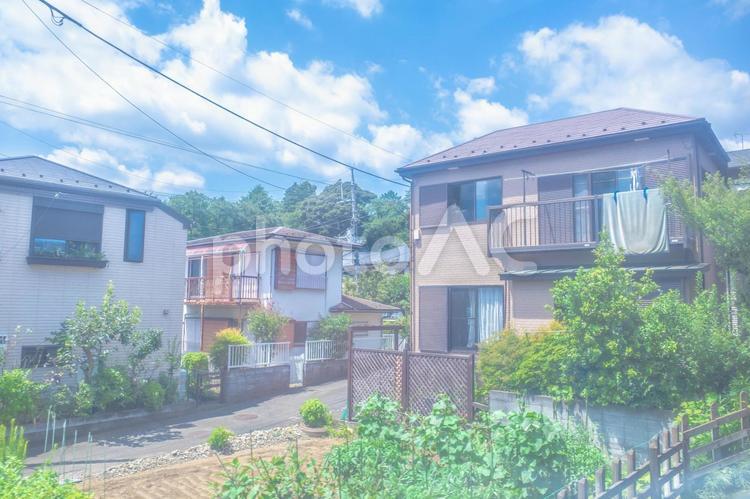 散歩の風景 街,ビル街,ビルの写真素材