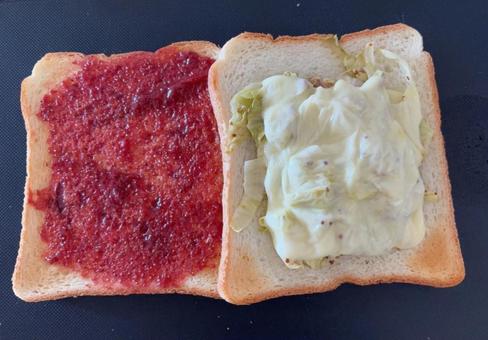 Photo, lunch, lettuce mayonnaise, sliced ​​cheese, 