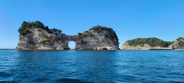 南紀白浜 臨海浦 円月島 南紀白浜 臨海浦 円月島 南紀白浜,臨海浦,円月島の写真素材