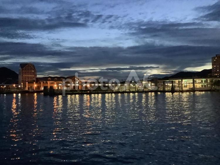 佐世保の夜景 夜,夕暮れ,海の写真素材