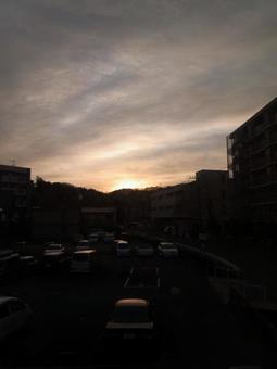 Winter sunrise seen from the second floor of a house, JPG Winter sunrise seen from the second floor of a house, JPG