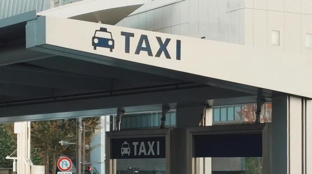 駅や街中のタクシー乗り場・TAXI タクシー,乗場,taxiの写真素材