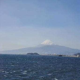 海と富士山 海と富士山の写真