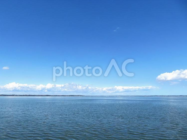 美浦村から霞ヶ浦の風景 霞ヶ浦,広大,背景の写真素材