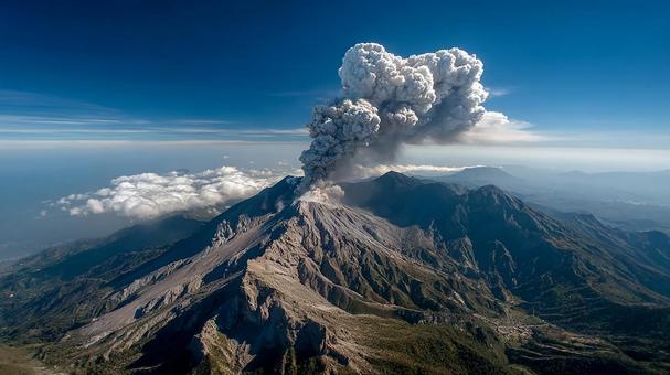 巨大な噴煙を上げる火山の大噴火 巨大な噴煙を上げる火山の大噴火の写真