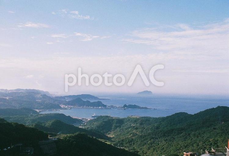 台湾の山の上から見た風景 山,空,山脈の写真素材