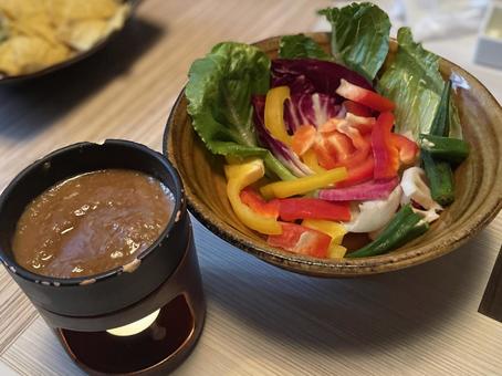 バーニャカウダー バーニャカウダー バーニャカウダー,野菜,アンチョビーの写真素材