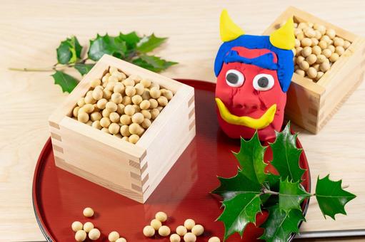 節分の豆まきイメージ画像　 節分,鬼,豆まきの写真素材