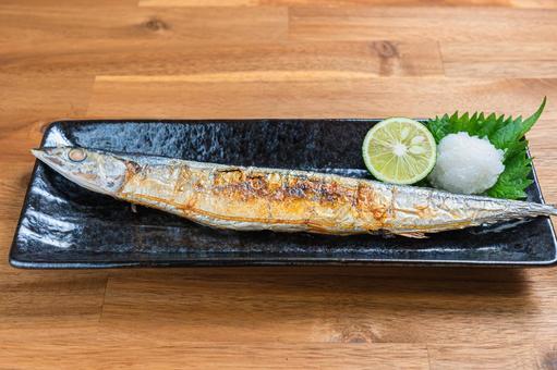 さんまの塩焼き さんまの塩焼き さんま,焼き魚,塩焼きの写真素材