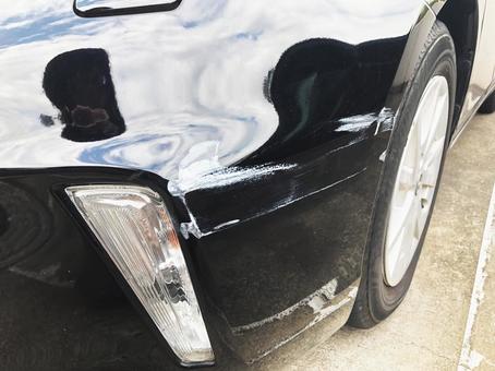 キズがついた車 自動車,車,交通の写真素材