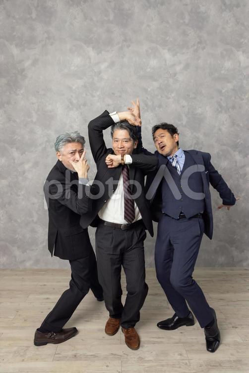 ハイテンションのミドルエイジ男性 エグゼクティブ,人物,ビジネスマンの写真素材