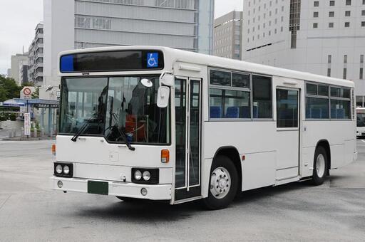 三菱ふそう　西工　路線バス　白 夜行バス,高速バス,旅行の写真素材