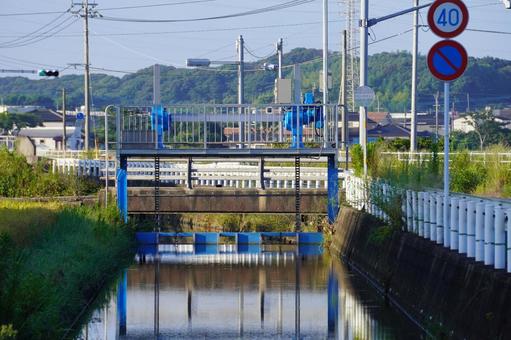 水門の風景 水門,門,水路の写真素材