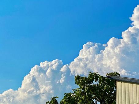 対角線の入道雲 対角線の入道雲の写真