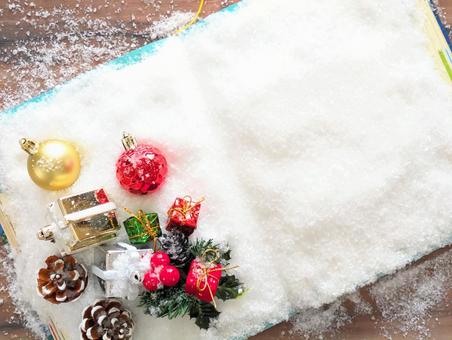 クリスマス（笑顔の魔法を贈ろう）20 クリスマス,クリスマスイブ,雪の写真素材