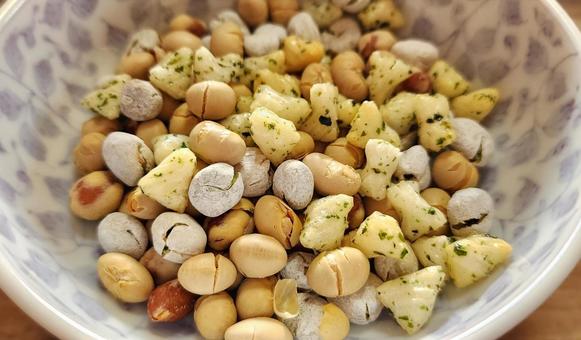 豆菓子 豆菓子,豆,大豆の写真素材