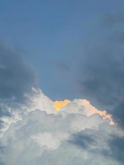 雲の後ろ 雲の後ろの写真