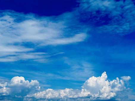 雲の遊戯 青空,青,空の写真素材