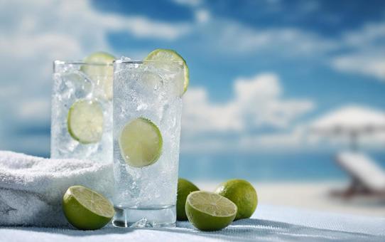 Refresh with a refreshing lime drink, lime, drink, summer, JPG