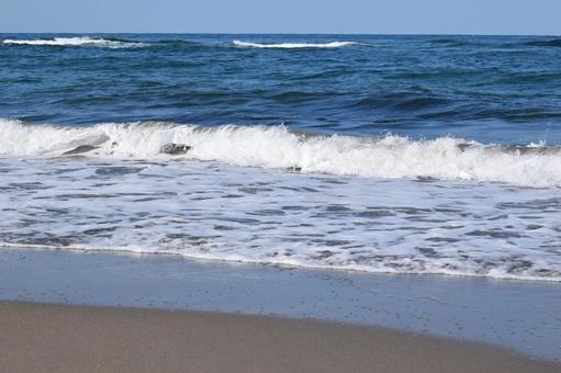 Photo, raging waves, rough wave image, rough wave scenery, 