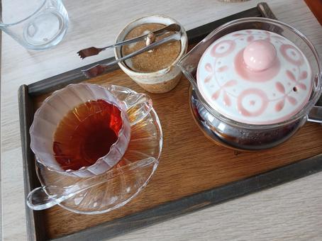 hot紅茶とティーセット hot紅茶とティーセット hot,紅茶,休憩の写真素材