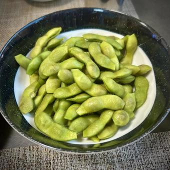 だだちゃ豆の塩茹で だだちゃ豆の塩茹での写真