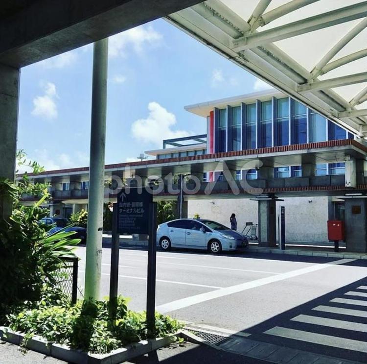 羽田空港前 建築,通り,現代のの写真素材