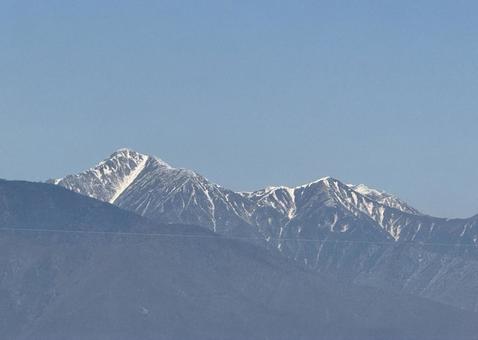 晩秋の常念岳と横通岳(2025.11) 晩秋,山,信州の写真素材