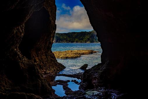 小笠原諸島 宮之浜から望む絶景 小笠原諸島 宮之浜から望む絶景 父島,宮之浜,小笠原諸島の写真素材
