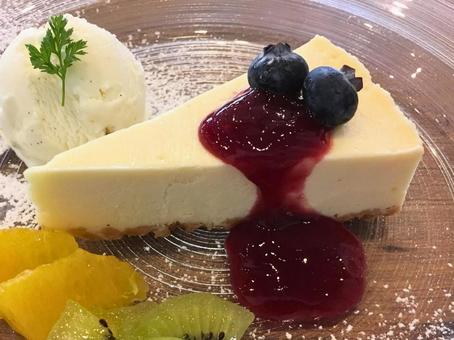 レアチーズケーキ レアチーズケーキ チーズケーキ,レアチーズケーキ,ケーキの写真素材