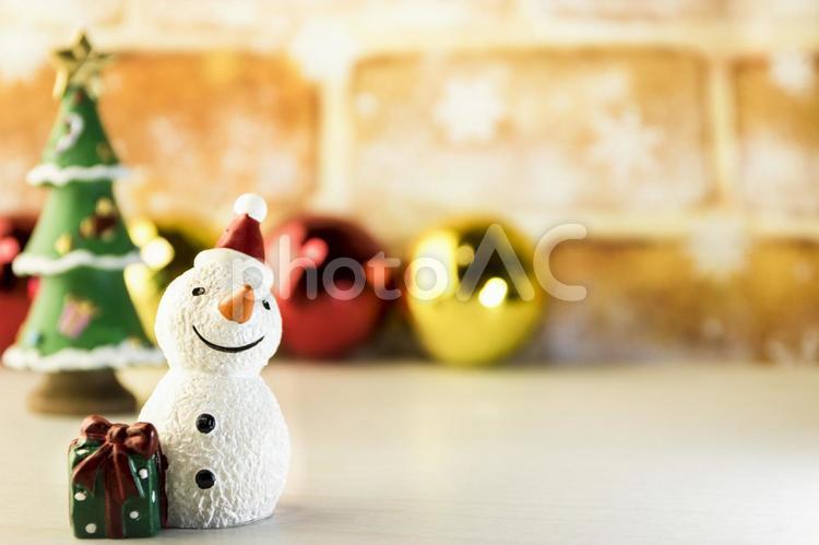 クリスマスイメージ 雪だるま,クリスマス,笑顔の写真素材