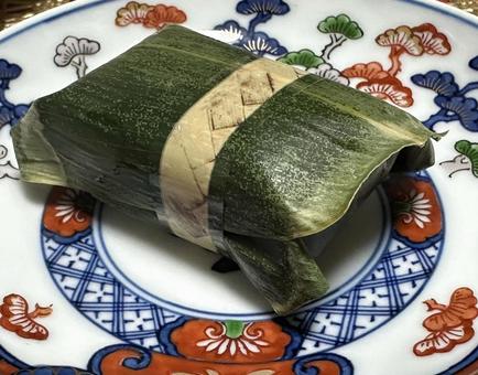 うなぎの笹巻き外観 うなぎの笹巻き,食べ物,うなぎの写真素材