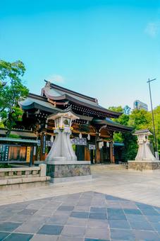 【兵庫】神戸駅周辺の湊川神社 湊川神社,兵庫,神戸の写真素材