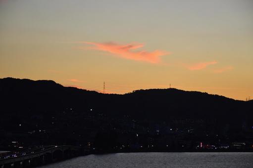 琵琶湖の夕焼け 琵琶湖の夕焼けの写真