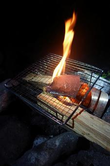 キャンプとバーベキュー キャンプとバーベキュー キャンプ,バーベキュー,bbqの写真素材